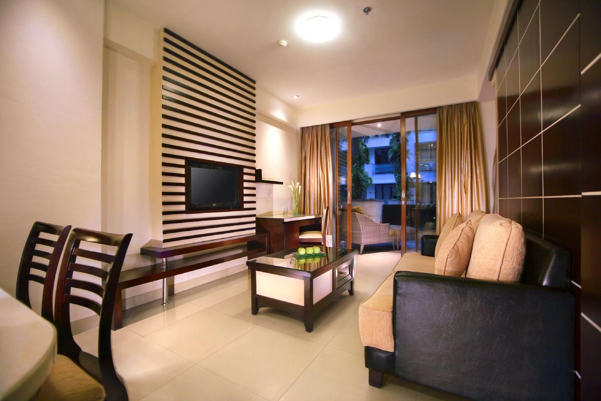 Aston Kuta Hotel And Residence Екстер'єр фото