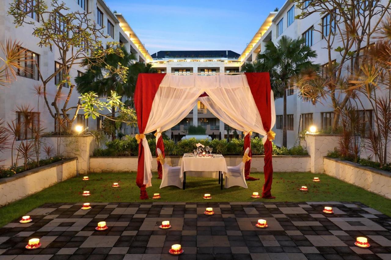 Aston Kuta Hotel And Residence Екстер'єр фото