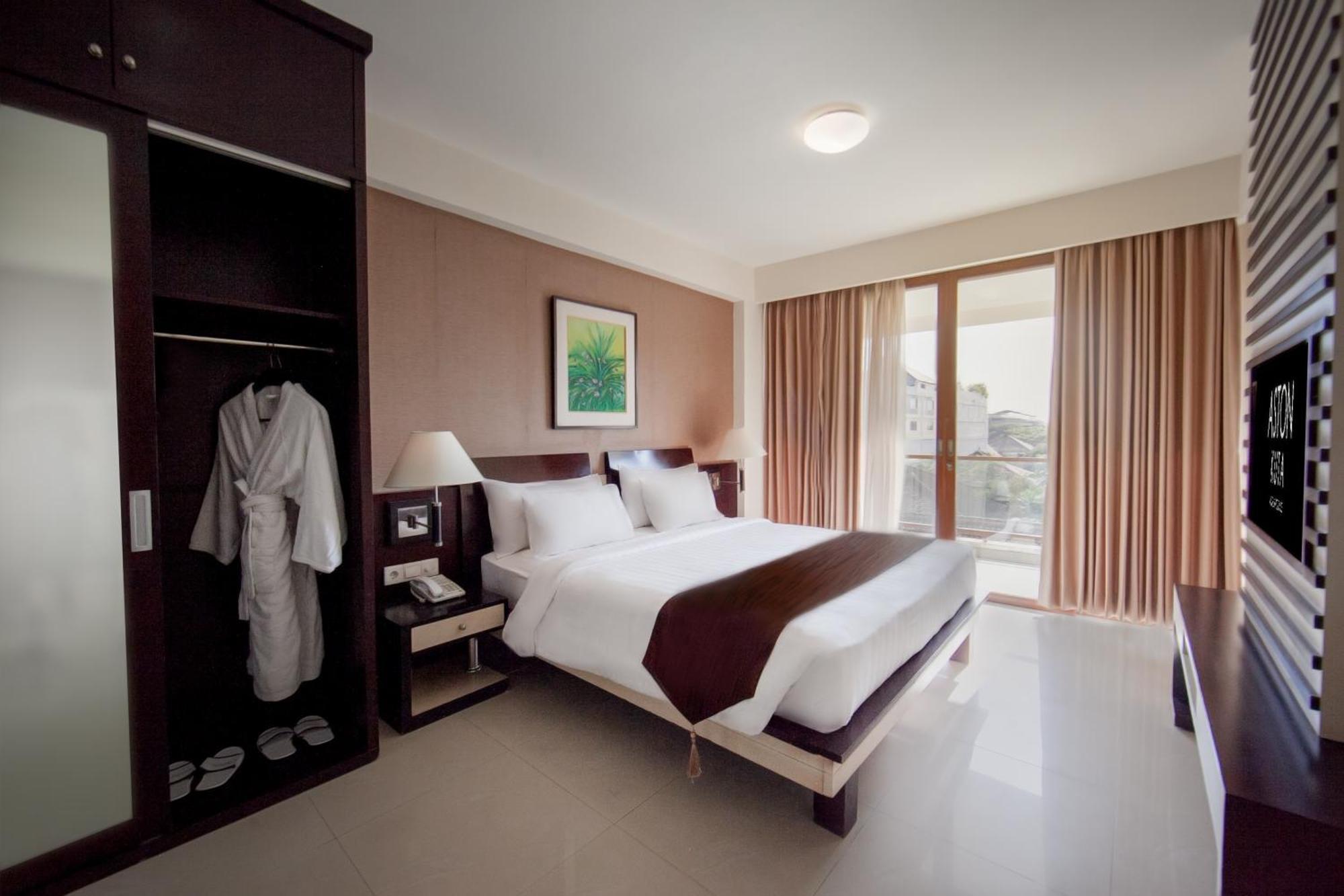 Aston Kuta Hotel And Residence Екстер'єр фото